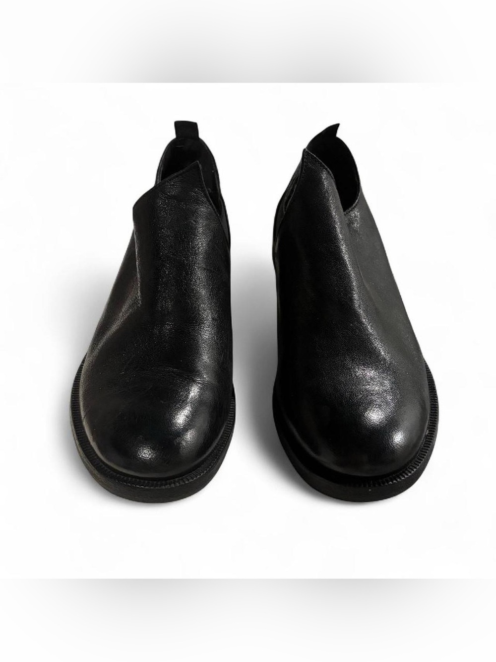 Sinapsi Ankle Chelsea Boot with Low Heel!